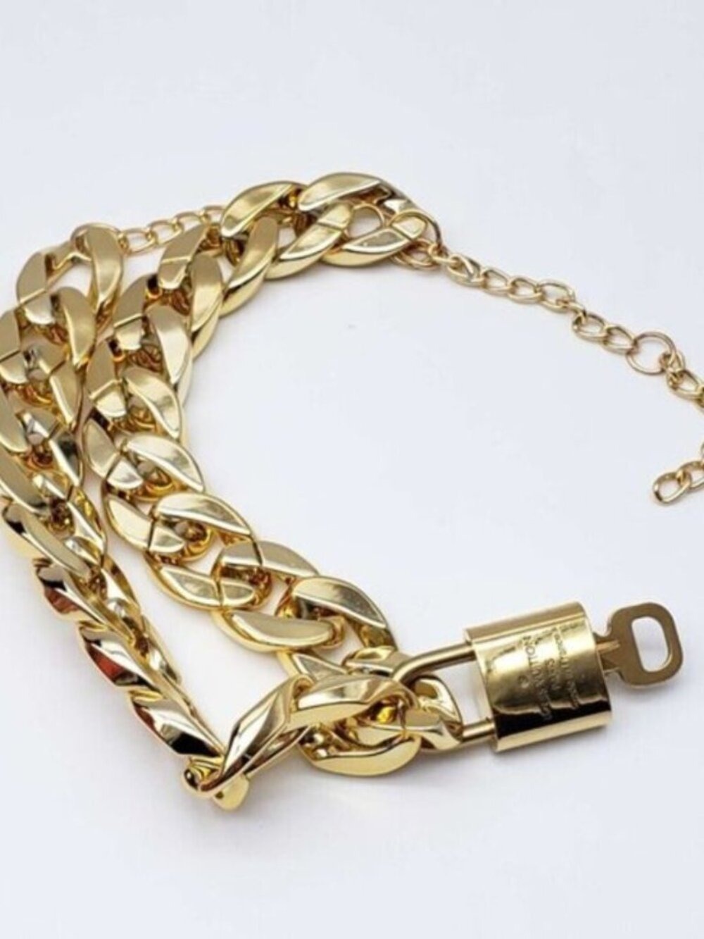 Authentic Louis Vuitton Lock & Key w/unbranded Gold Plated Chain Necklace - Picture 11 of 11